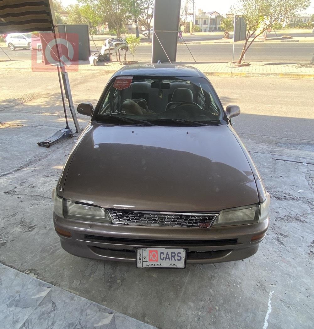 تۆیۆتا کۆرۆلا